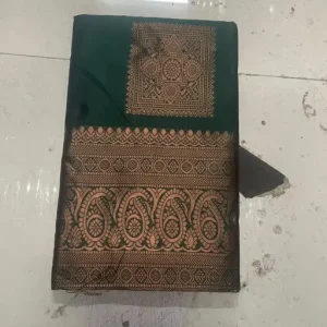 Banarasi-Silk-Black-Jacquard-saree-with-blouse-4